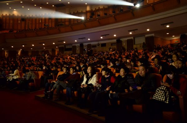 nEO_IMG_陈磊 (4).jpg